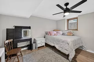 405 Lexington Dr, Waunakee, WI 53597 - Photo 24