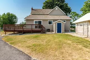 14920 W Ahara Rd, Janesville, WI 53536 - Photo 4