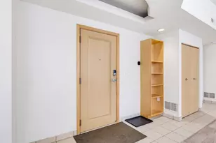 741 N Milwaukee St, Milwaukee, WI 53202 - Photo 30