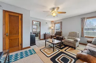 201 W Burns St, Portage, WI 53901 - Photo 8
