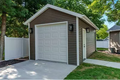 445 Bostwick Avenue, Janesville, WI 53545 - Photo 48