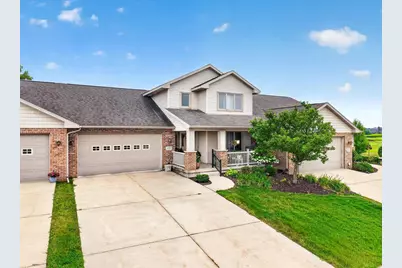 819 Berry Street, Stoughton, WI 53589 - Photo 2
