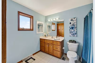 819 Berry Street, Stoughton, WI 53589 - Photo 32