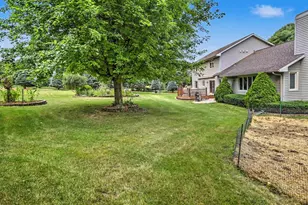2524 Carriedale Ct, Fitchburg, WI 53711 - Photo 48