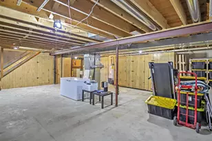 2524 Carriedale Ct, Fitchburg, WI 53711 - Photo 30