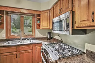 2524 Carriedale Ct, Fitchburg, WI 53711 - Photo 6