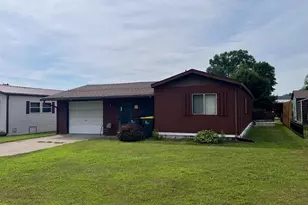 1004 E Campion Blvd, Prairie Du Chien, WI 53821 - Photo 40