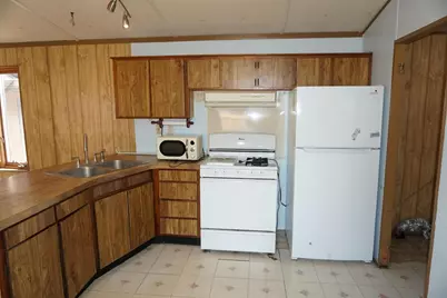 1004 E Campion Boulevard, Prairie Du Chien, WI 53821 - Photo 8