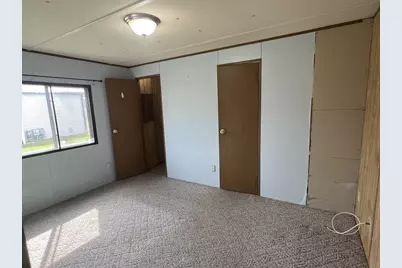 1004 E Campion Boulevard, Prairie Du Chien, WI 53821 - Photo 10