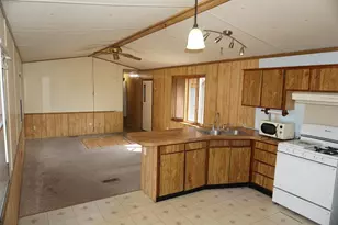 1004 E Campion Blvd, Prairie Du Chien, WI 53821 - Photo 6