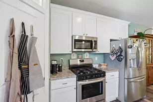 716 Kenseth Way, Cambridge, WI 53523 - Photo 8