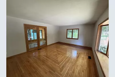 625 Thomas Street, Janesville, WI 53545 - Photo 4