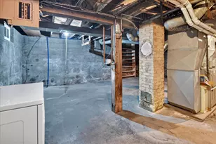 106 S 8th St, Mount Horeb, WI 53572 - Photo 44