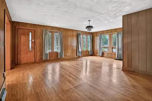 106 S 8th St, Mount Horeb, WI 53572 - Photo 10