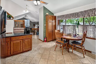 1562 Kuhle Drive, Sun Prairie, WI 53590 - Photo 20