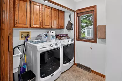 1562 Kuhle Drive, Sun Prairie, WI 53590 - Photo 50