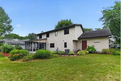 1562 Kuhle Drive, Sun Prairie, WI 53590 - Photo 6
