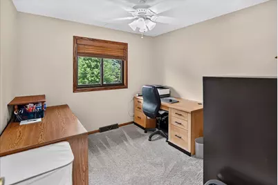 1562 Kuhle Drive, Sun Prairie, WI 53590 - Photo 32