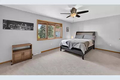 3222 Dorchester Way, Madison, WI 53719 - Photo 14