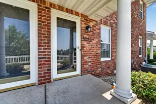 3222 Dorchester Way, Madison, WI 53719 - Photo 2