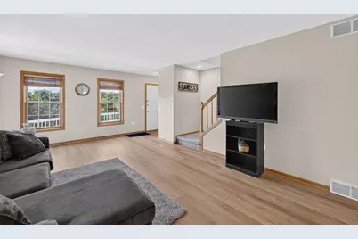 3222 Dorchester Way, Madison, WI 53719 - Photo 12