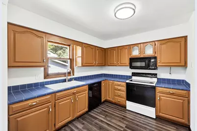 5102 Violet Lane, Madison, WI 53714 - Photo 4