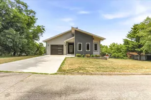 510 Wisconsin St, Wonewoc, WI 53968 - Photo 38