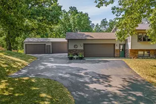 7475 Privett Rd, Sauk City, WI 53583 - Photo 2