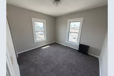 550 E Grand Avenue, Beloit, WI 53511 - Photo 10