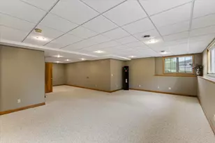 100 Stonehaven Cir, Beaver Dam, WI 53916 - Photo 68