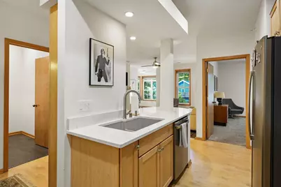 201 N Blair Street #208, Madison, WI 53703 - Photo 18