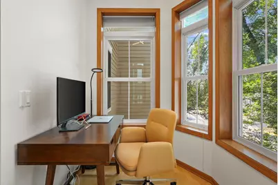 201 N Blair Street #208, Madison, WI 53703 - Photo 8