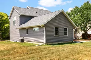 609 E Church St, Orfordville, WI 53576 - Photo 36