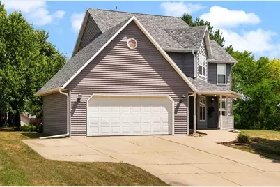 609 E Church Street, Orfordville, WI 53576 - Photo 2