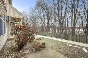 6717 Park Edge Dr, Madison, WI 53719 - Photo 26