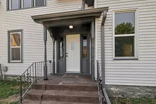 124 Elm St, Mauston, WI 53948 - Photo 38