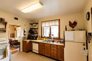 2009 16th Ave, Monroe, WI 53566 - Photo 12