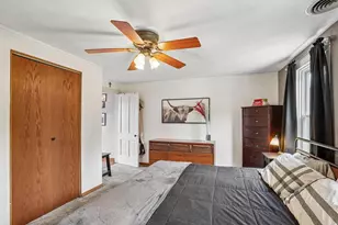205 E 3rd St, Waunakee, WI 53597 - Photo 26