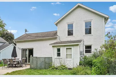 205 E 3rd Street, Waunakee, WI 53597 - Photo 34