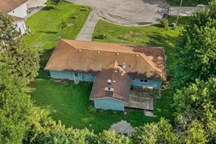 403 4th St, Albany, WI 53502 - Photo 40