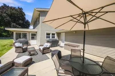 133 W Kohler Street, Sun Prairie, WI 53590 - Photo 74