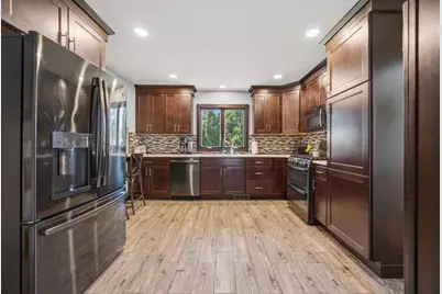 133 W Kohler Street, Sun Prairie, WI 53590 - Photo 24