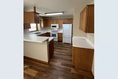 22 Pluim Drive, Waupun, WI 53963 - Photo 4