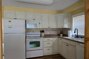 4705 Allis Ave, Madison, WI 53716 - Photo 6