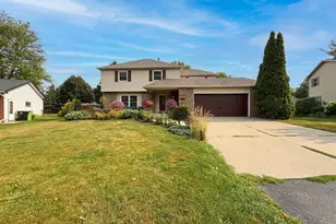 140 Dana Dr, Beaver Dam, WI 53916 - Photo 1