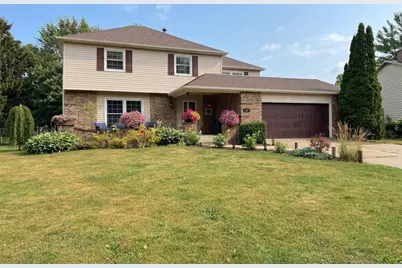 140 Dana Drive, Beaver Dam, WI 53916 - Photo 2