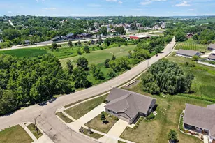 167 Valle Tell Dr, New Glarus, WI 53574 - Photo 12