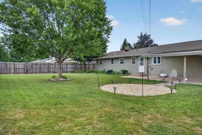 2111 Kenwood Avenue, Janesville, WI 53545 - Photo 30