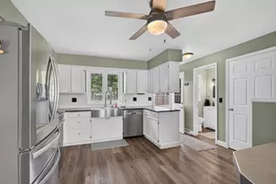2111 Kenwood Ave, Janesville, WI 53545 - Photo 10