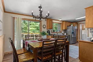 309 Oakbrook Dr, Lake Delton, WI 53965 - Photo 10